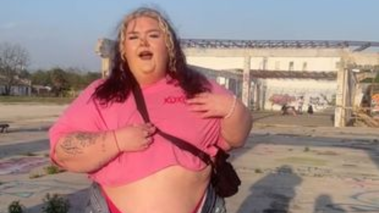 Plus-Size Model Flaunts Her Curves On OnlyFans, Says Won't Stop 'Spicy  Content